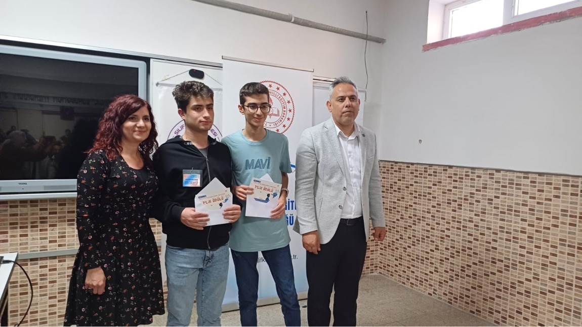SİLİFKE'NİN RİTMİ OTTO ROBOT DANS YARIŞMASINDA İLK 2 DERECE SİLİFKE FEN LİSESİNDEN
